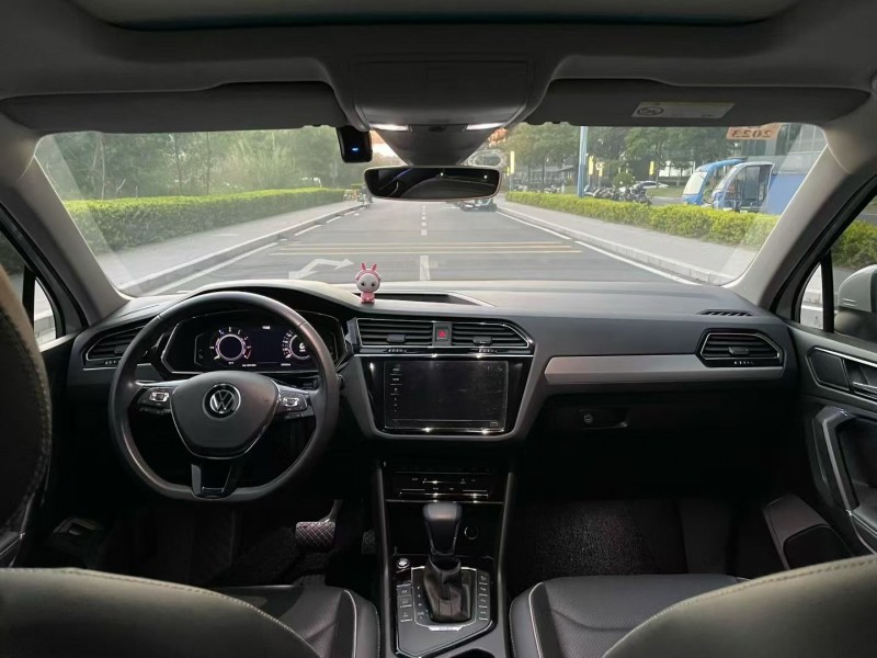 东莞21年大众途观4