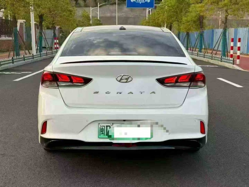 泉州20年现代索纳塔8