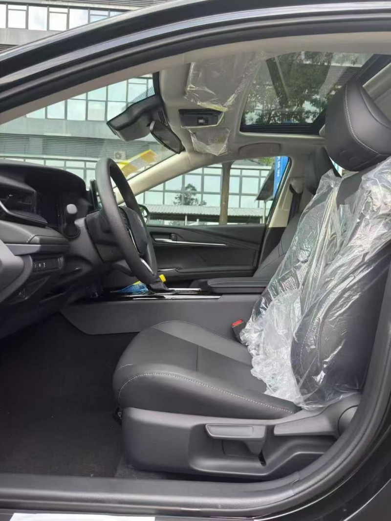 东莞25年丰田凯美瑞6