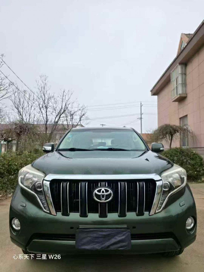 济宁14年丰田普拉多1