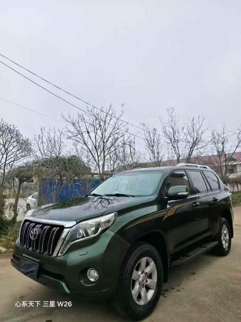 济宁14年丰田普拉多3