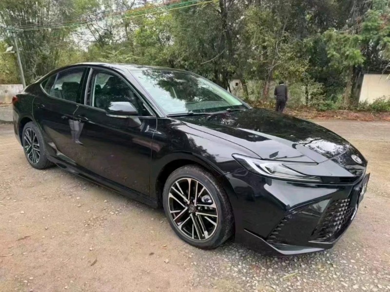 河源25年丰田凯美瑞3