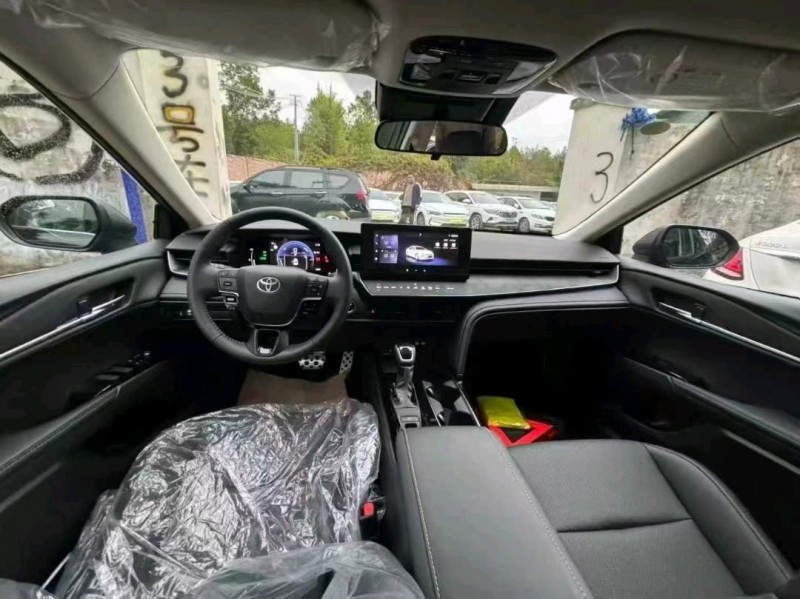 河源25年丰田凯美瑞5