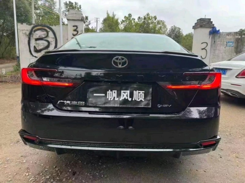 河源25年丰田凯美瑞7