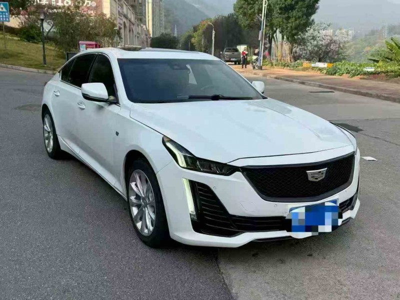 三明23年凯迪拉克CT52