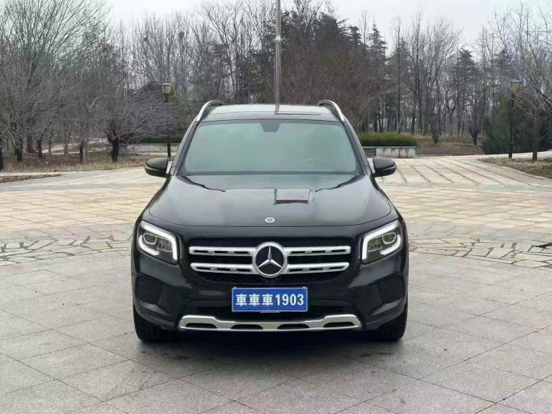 济宁22年奔驰GLB1