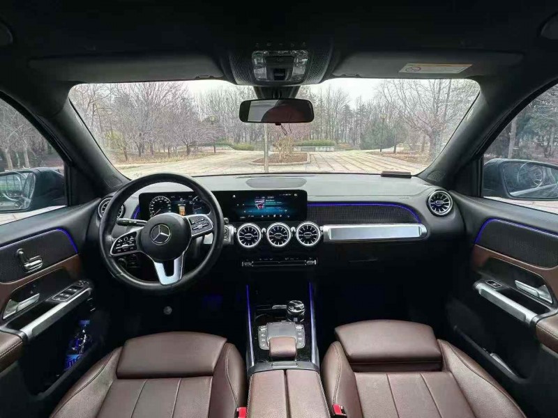 济宁22年奔驰GLB5