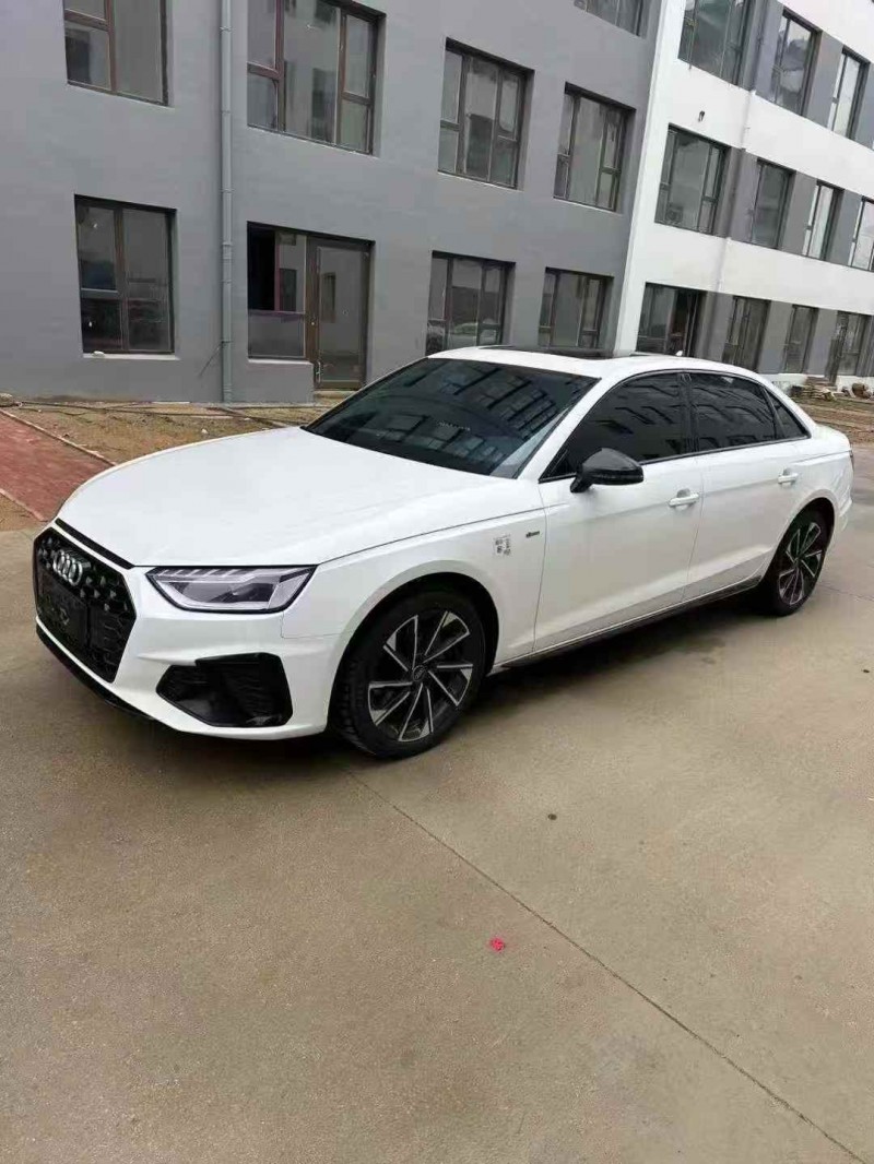 济宁23年奥迪A4L3