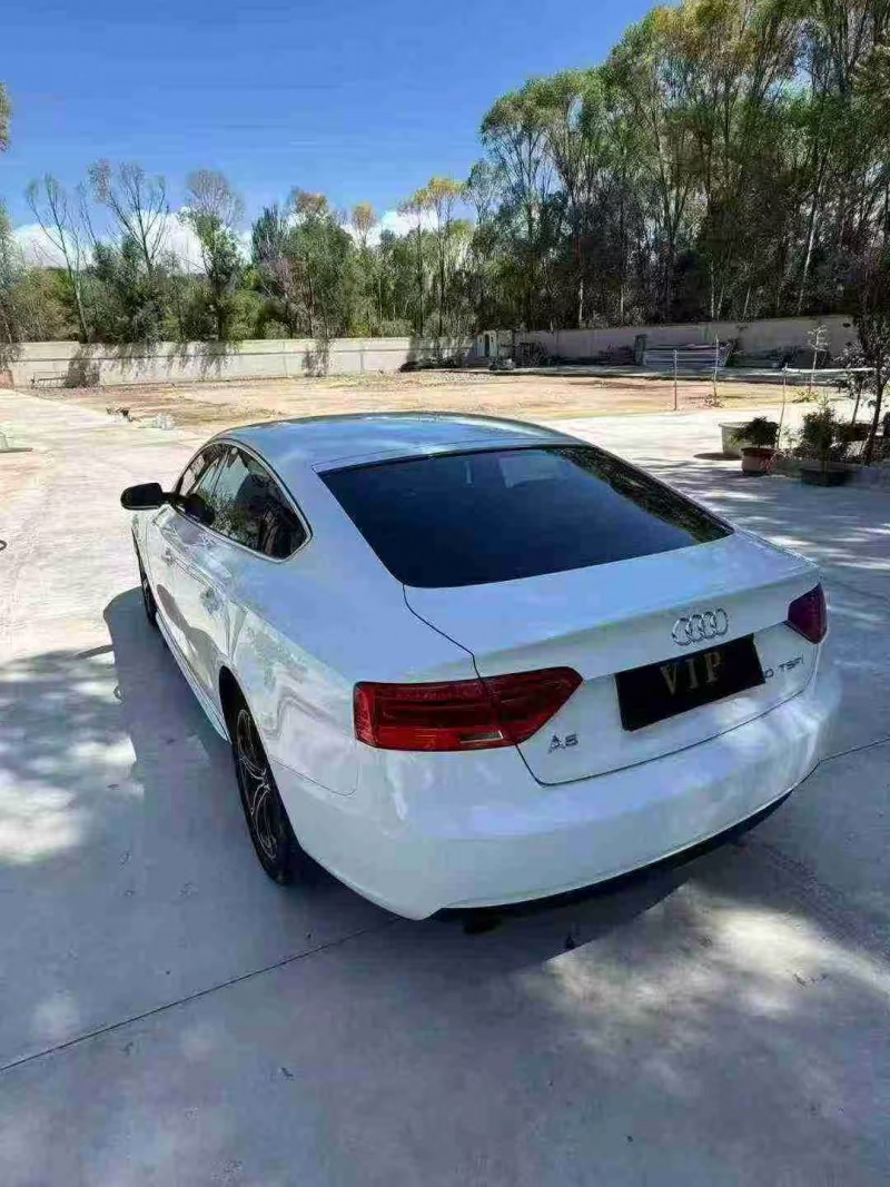 西宁14年奥迪A58