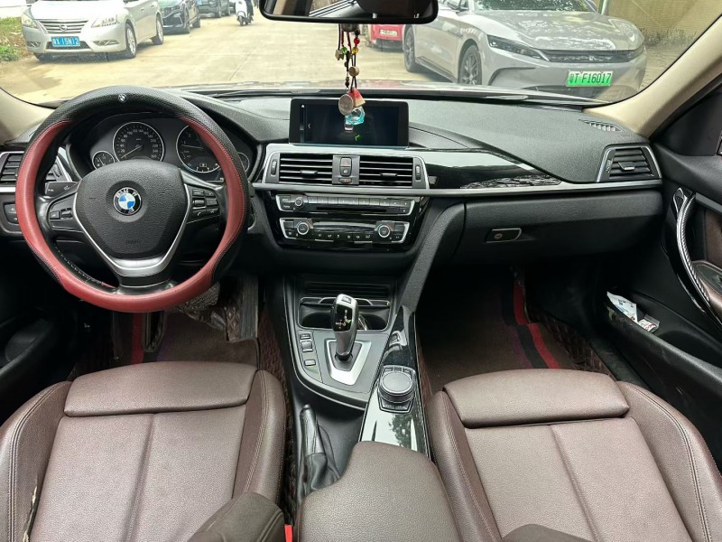 中山18年宝马3系3