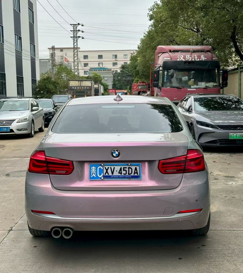 中山18年宝马3系5