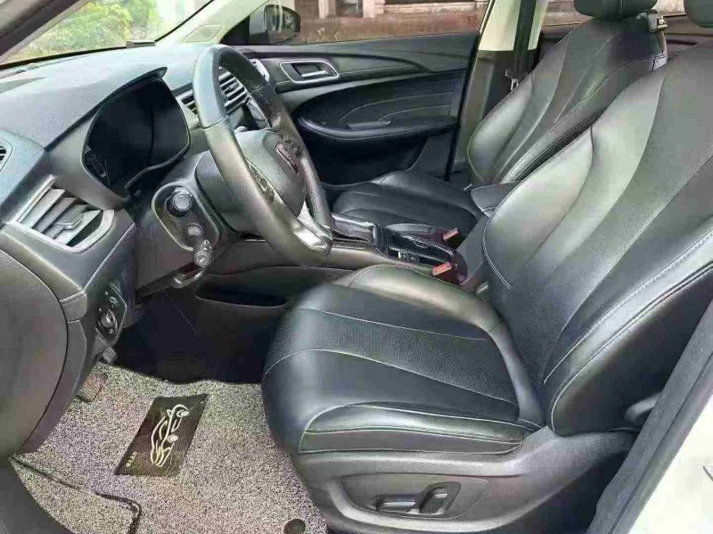 南宁19年荣威i54