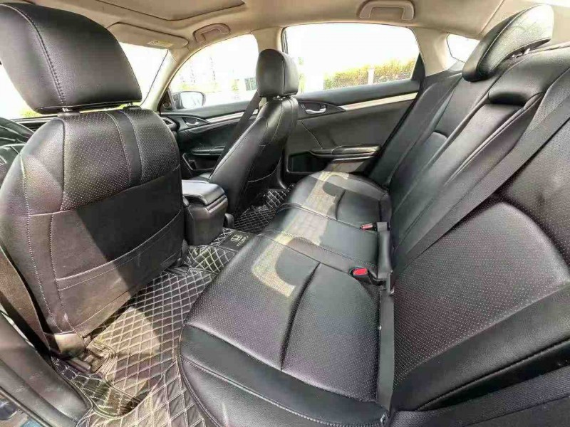 南宁20年本田思域6