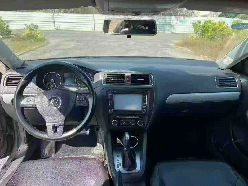 南宁14年大众速腾4