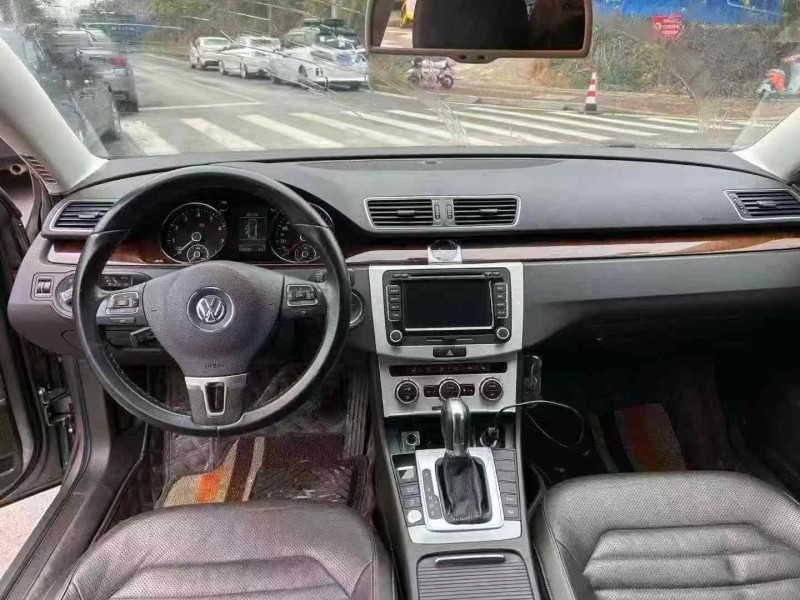 南宁13年大众迈腾4