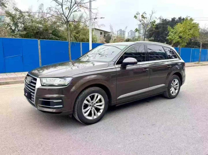 南宁18年奥迪Q72