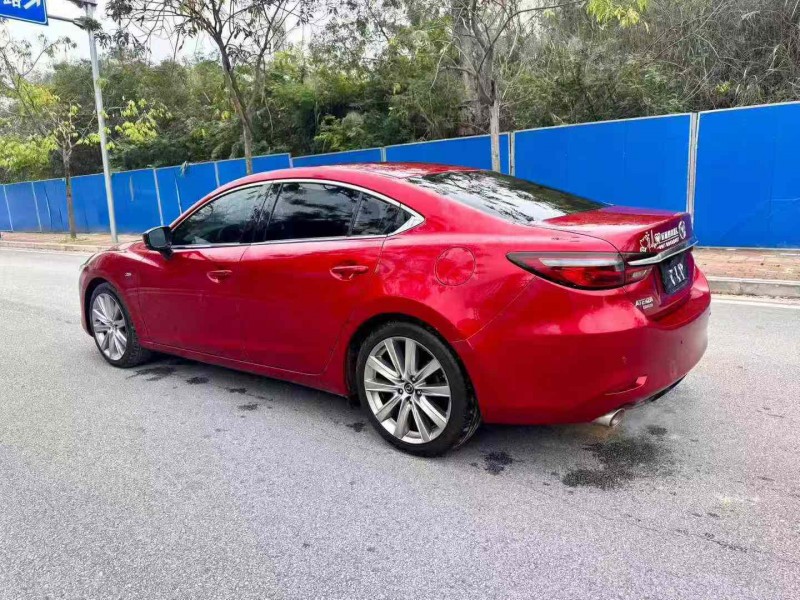 南宁20年马自达阿特兹8