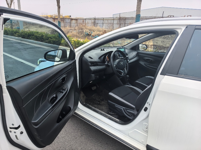 郑州23年丰田YARiS L 致炫7