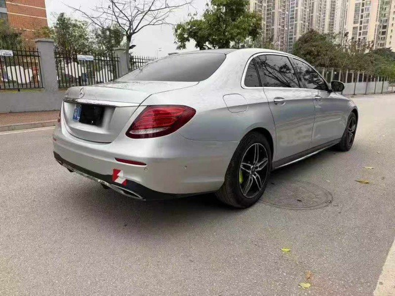 南宁16年奔驰E7
