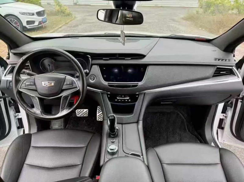 南宁19年凯迪拉克XT55