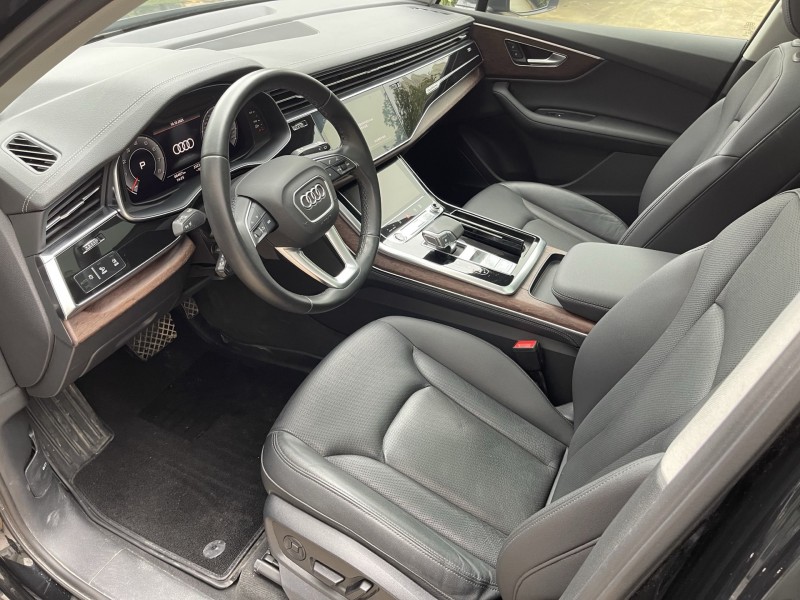 济宁24年奥迪Q76