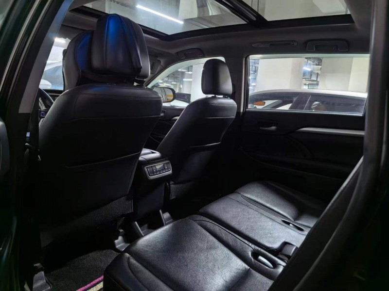 济宁18年丰田汉兰达2