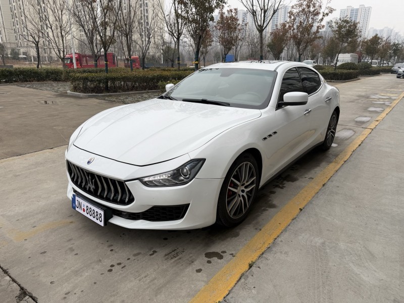 济宁15年玛莎拉蒂Ghibli7