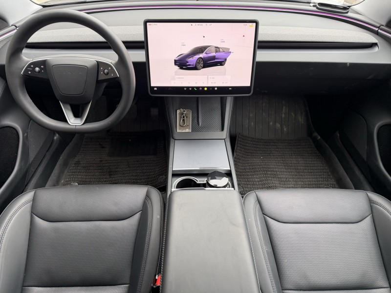 济宁25年特斯拉MODEL 38