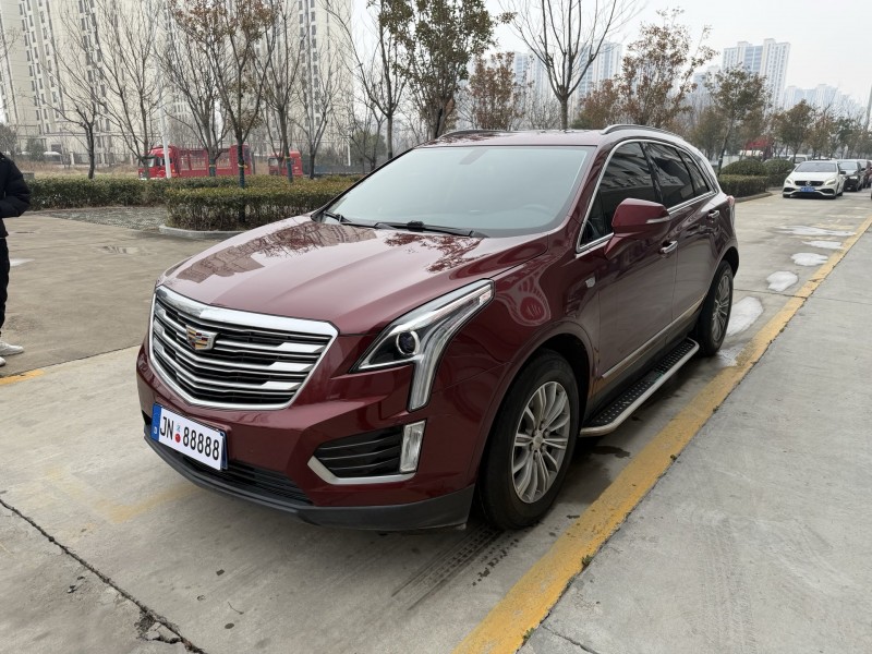 济宁18年凯迪拉克XT52