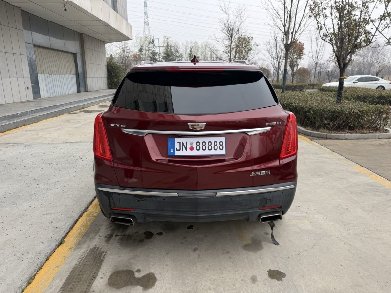 济宁18年凯迪拉克XT59