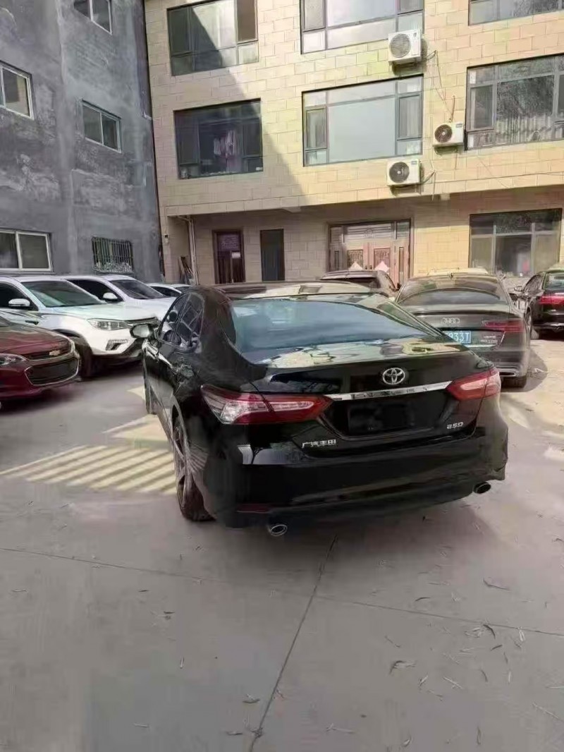 开封21年丰田凯美瑞4