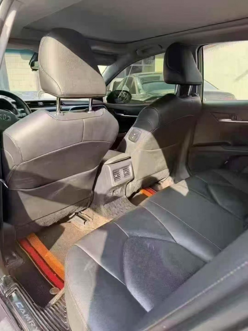 开封21年丰田凯美瑞7