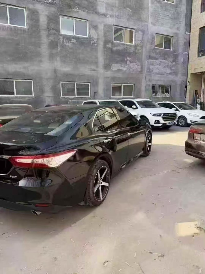 开封21年丰田凯美瑞8