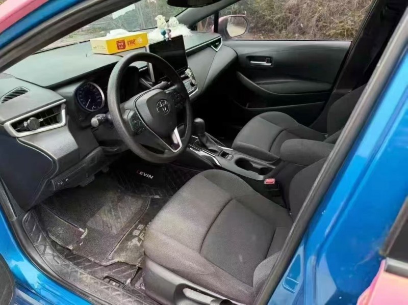 郑州19年丰田雷凌8