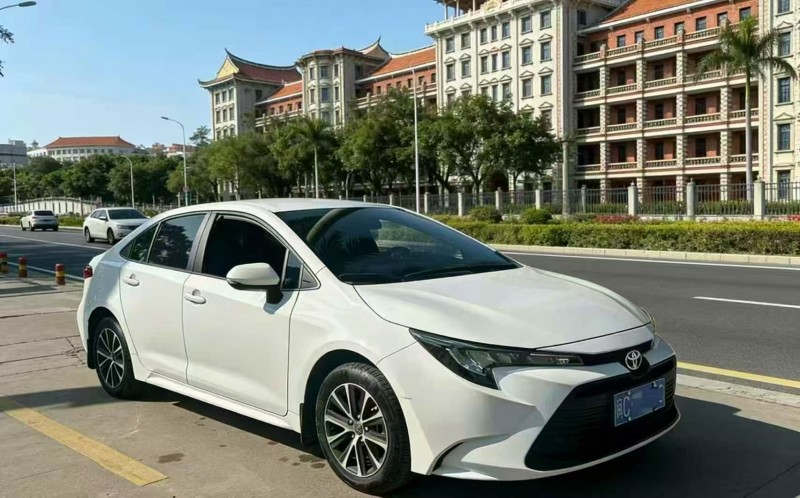 柳州23年丰田雷凌2