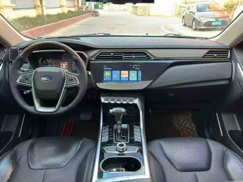 泉州19年福特领界4