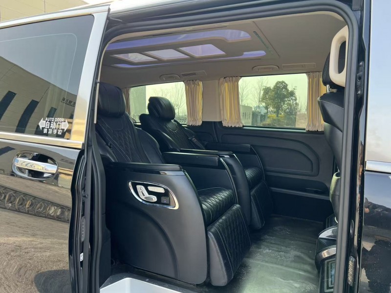 南通22年奔驰威霆5