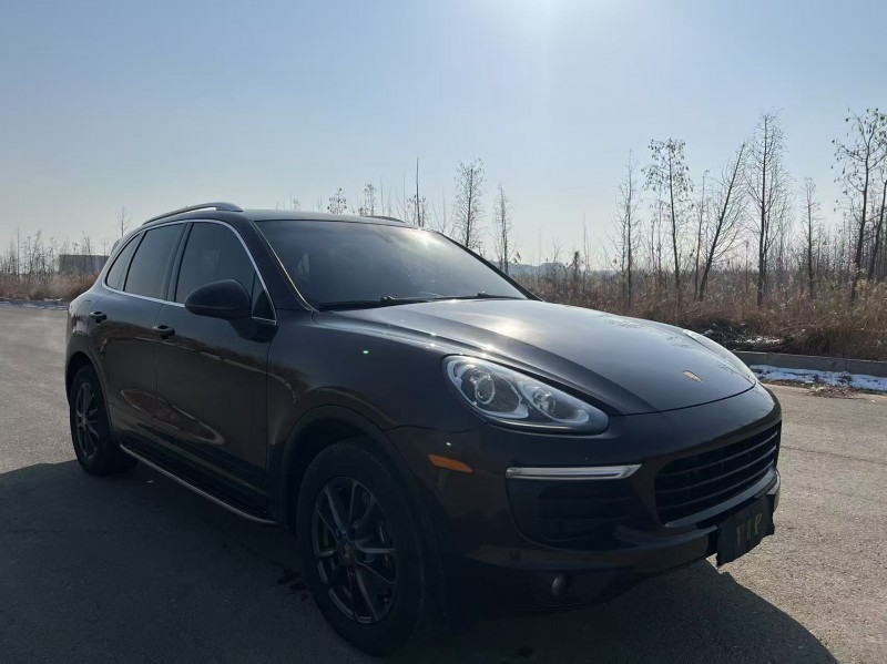 南通15年保时捷卡宴2