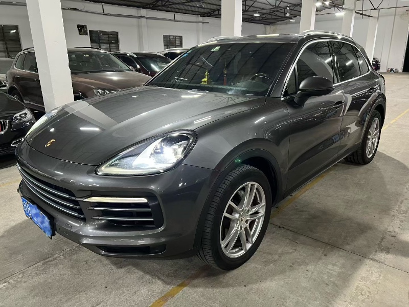 深圳19年保时捷卡宴2