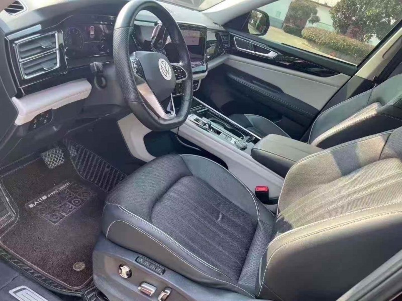 东营22年大众途昂6