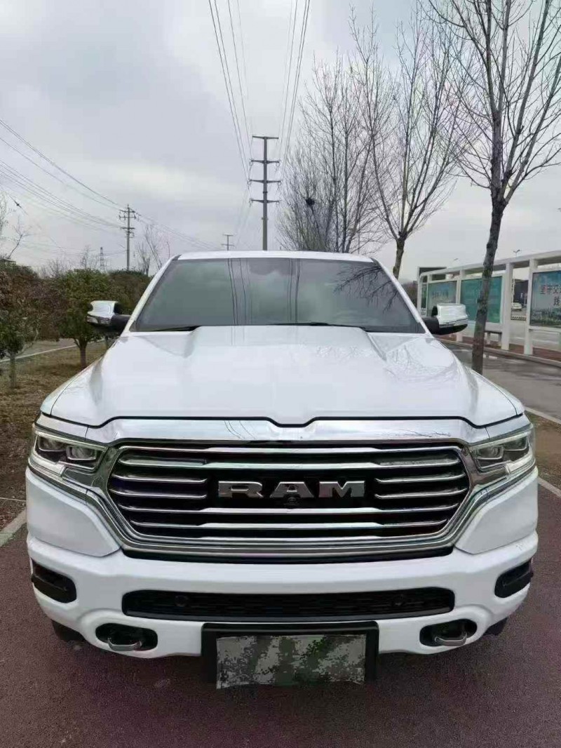 青岛24年道奇公羊1