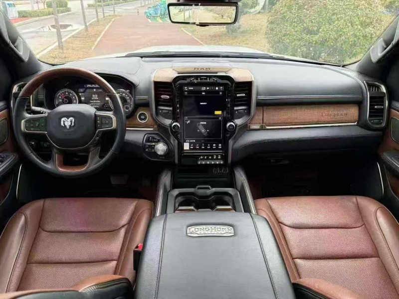 青岛24年道奇公羊6