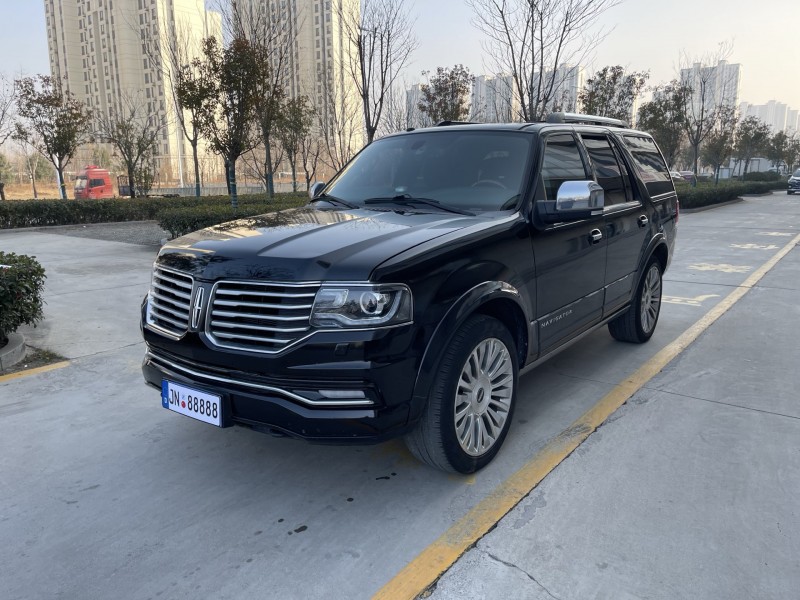 济宁18年林肯领航员2