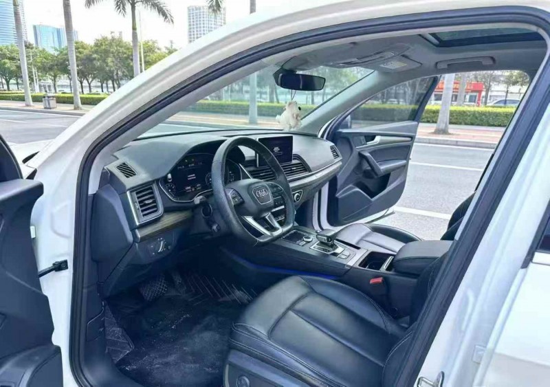 南平18年奥迪Q56