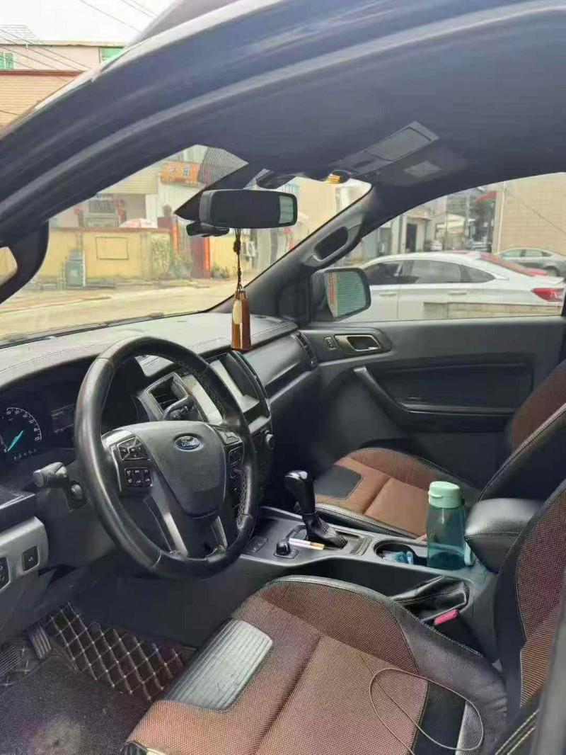 泉州19年福特猛禽4