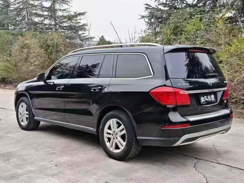 济宁16年奔驰GL7