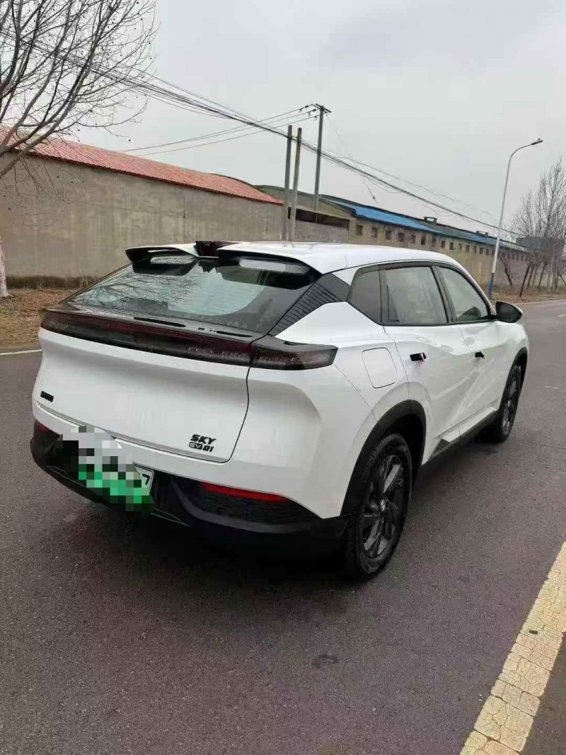 秦皇島25年東風風神7