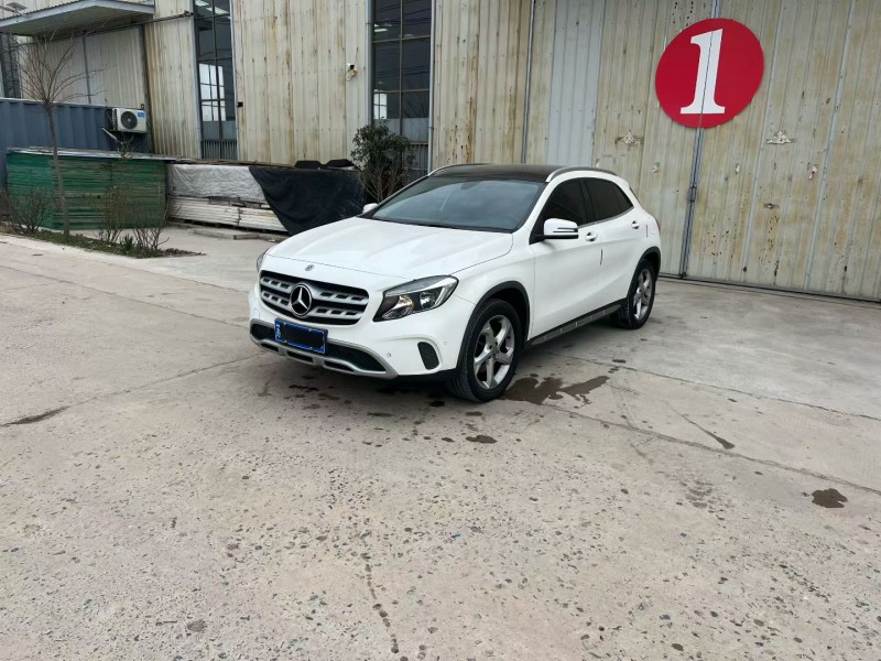 鹽城19年奔馳GLA2