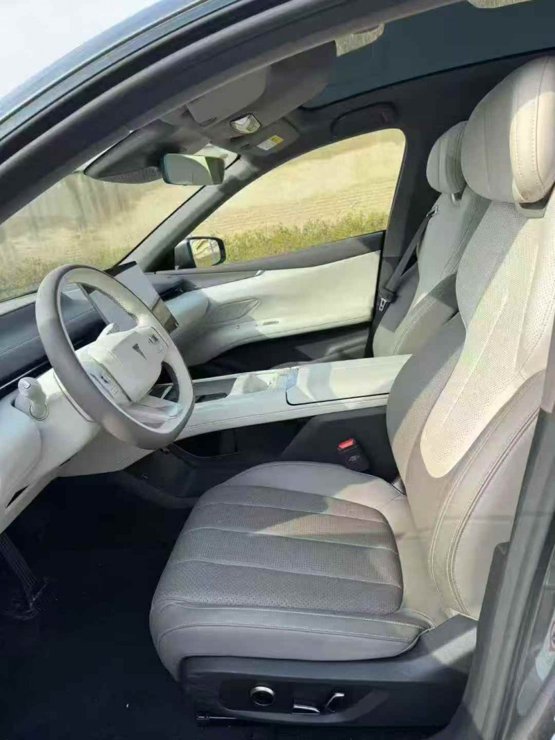 秦皇島25年長安汽車深藍6