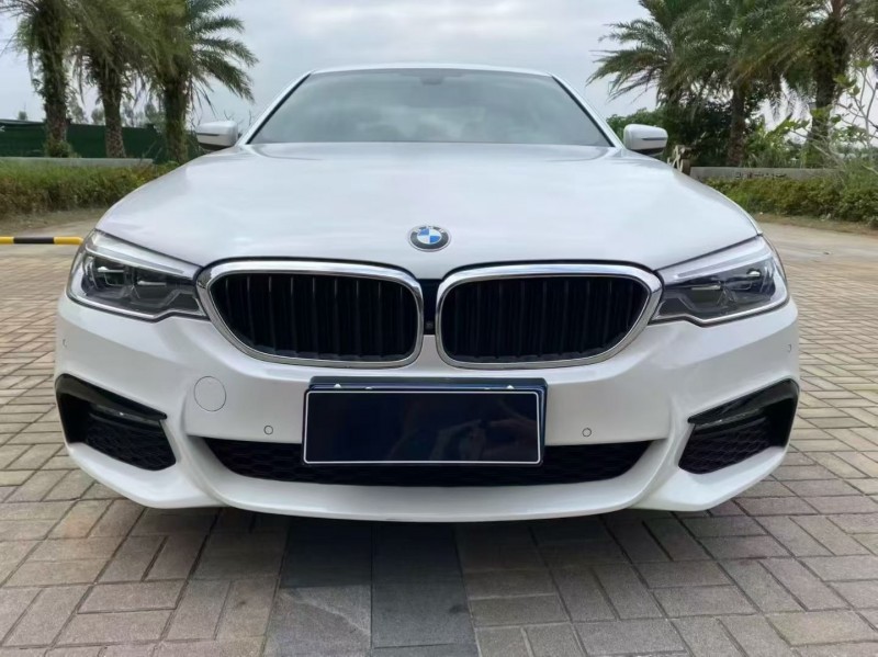 海口18年宝马5系1